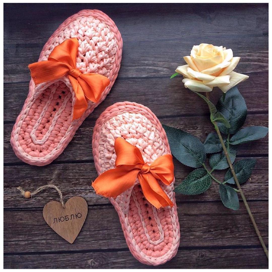 40+ Patterns for Crochet Slippers - Page 5 of 50 - hotcrochet .com