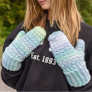 grid-sewing-mitts-free-crochet-pattern