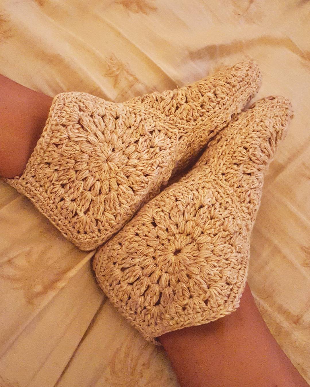 Simple Crochet Slippers - Page 9 of 50 - hotcrochet .com