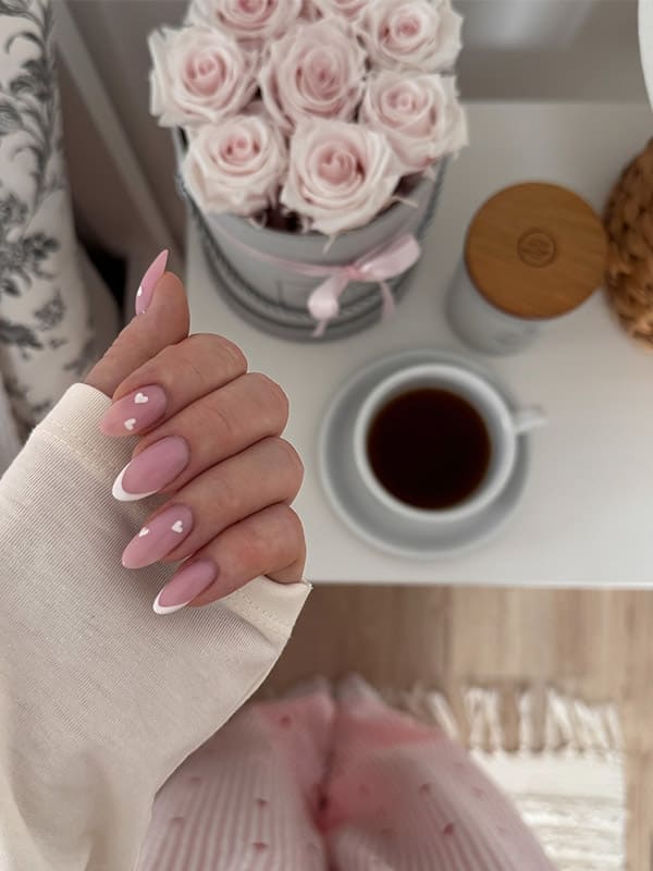 almond valentine's day nails