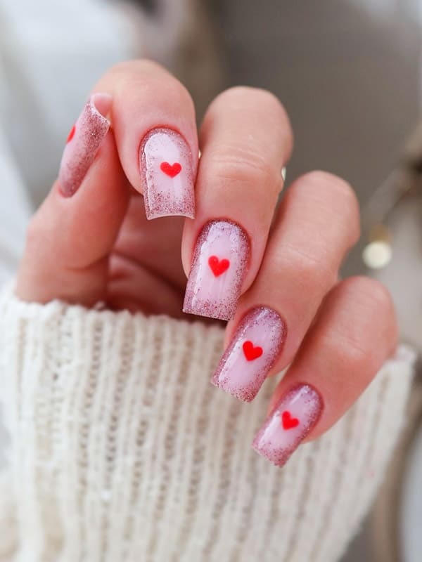 heart valentine's day dip nails​