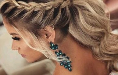 the-best-45-wedding-hairstyles-that-will-be-worn-for-a-celebration-this-year