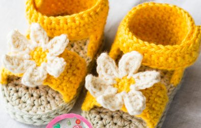 daisy-delight-baby-sandals-free-pattern-2020