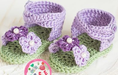 english-violet-baby-sandals-model-free-pattern-2020