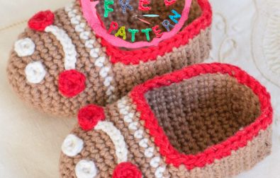 gingerbread-baby-booties-free-crochet-pattern-2020