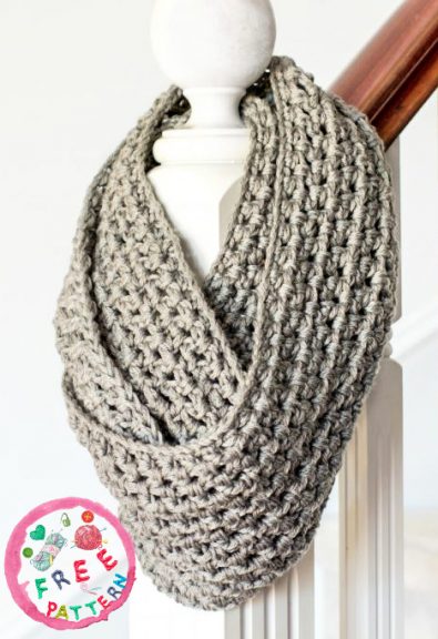 Basic Chunky İnfinity Scarf Free Pattern 2021 - hotcrochet .com