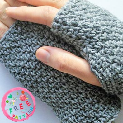 photographer-model-gloves-free-crochet-pattern-2020
