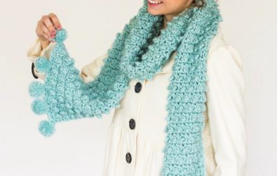 snowbird-pom-pom-scarf-free-crochet-pattern-2020