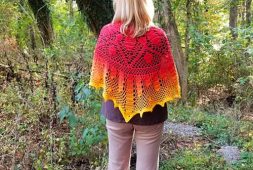 midnight-rendezvous-capelet-free-knit-pattern-2020