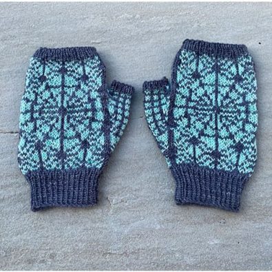 charlotte-fingerless-mitts-free-pattern