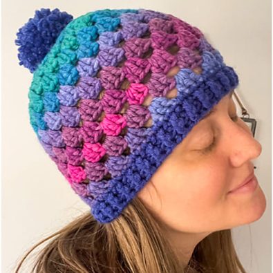 super-chunky-crochet-granny-hat-free-pattern-2020