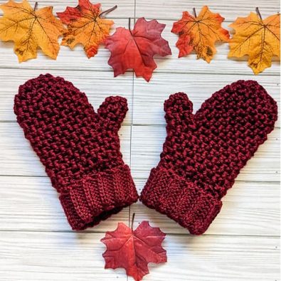 moon-dance-style-gloves-free-crochet-pattern-2020