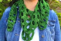 cherry-cowl-free-crochet-pattern-2020