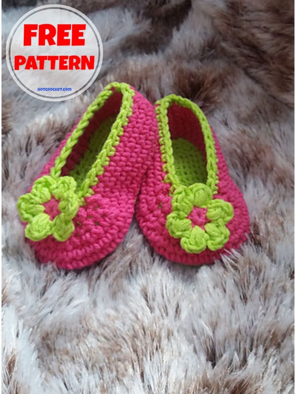 Purple Blossom Newborn Crochet Baby Booties Free Pattern (2)