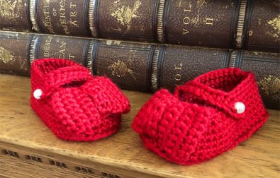 free-crochet-pattern-ruby-red-mary-jane-booties