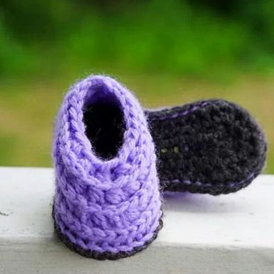 mermaid-baby-booties-model-free-pattern-2020