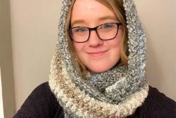 chunky-cabled-neck-wrap-free-crochet-pattern-2020