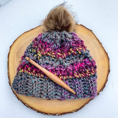 modern-cable-panel-pattern-hat-free-crochet-pattern