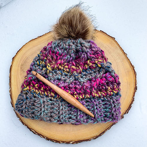 Free fall and winter cozy crochet cable hat pattern
