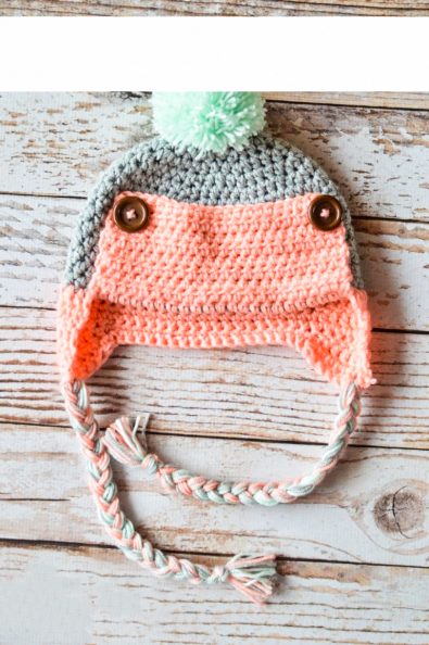 womens-button-trapper-hat-free-knitting-pattern-2020