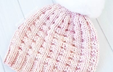 waffle-stitch-beanie-model-hat-free-crochet-pattern