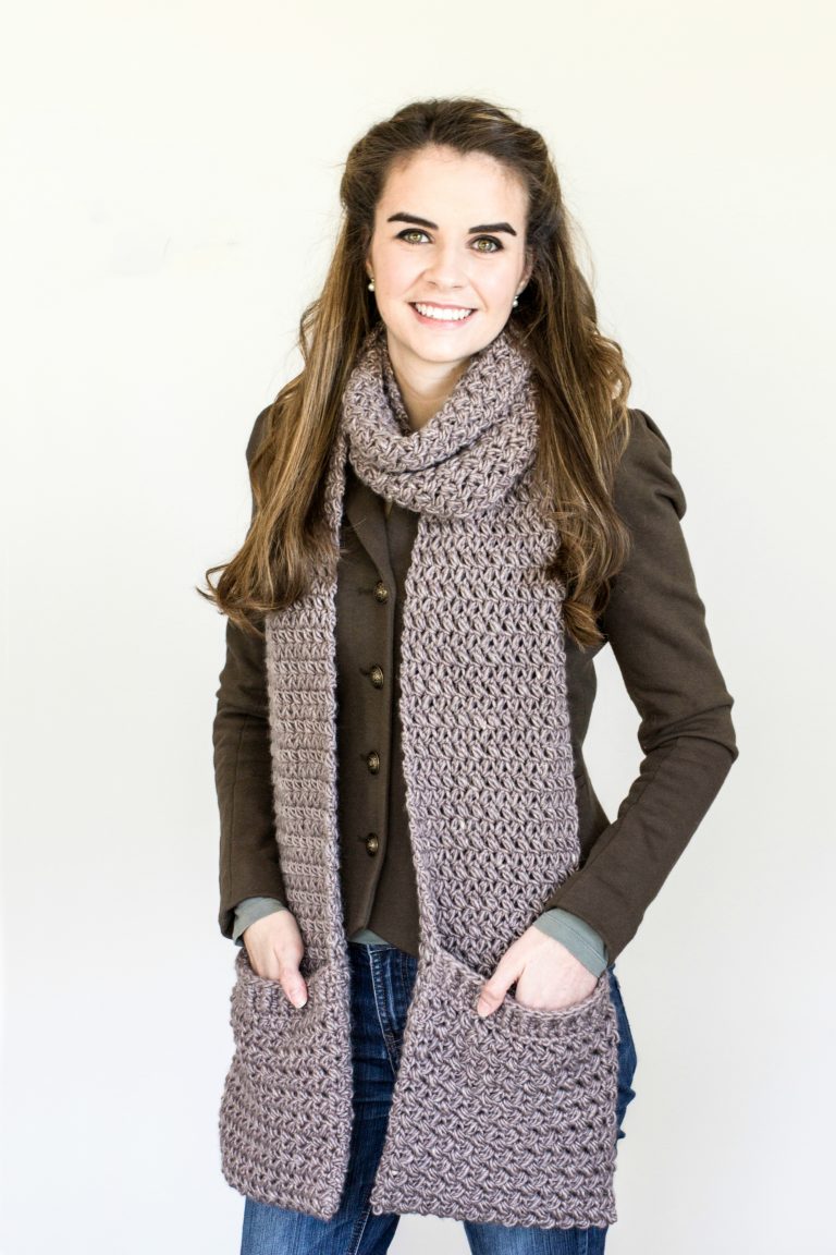 SHADOWS POCKET SCARF FREE CROCHET PATTERN 2021 - hotcrochet .com