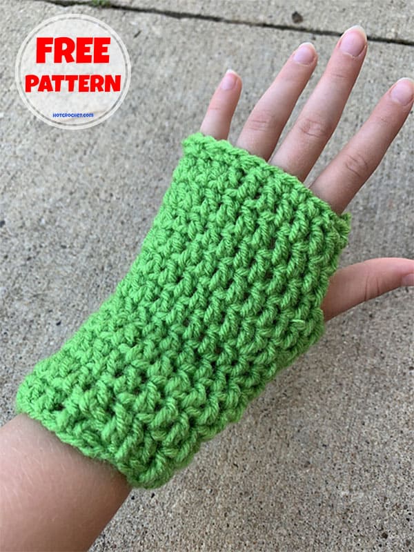 50-minute simple crochet fingerless gloves