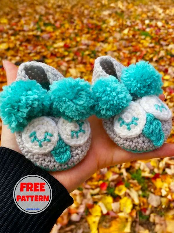 Owl ​Free Crochet Newborn Booties