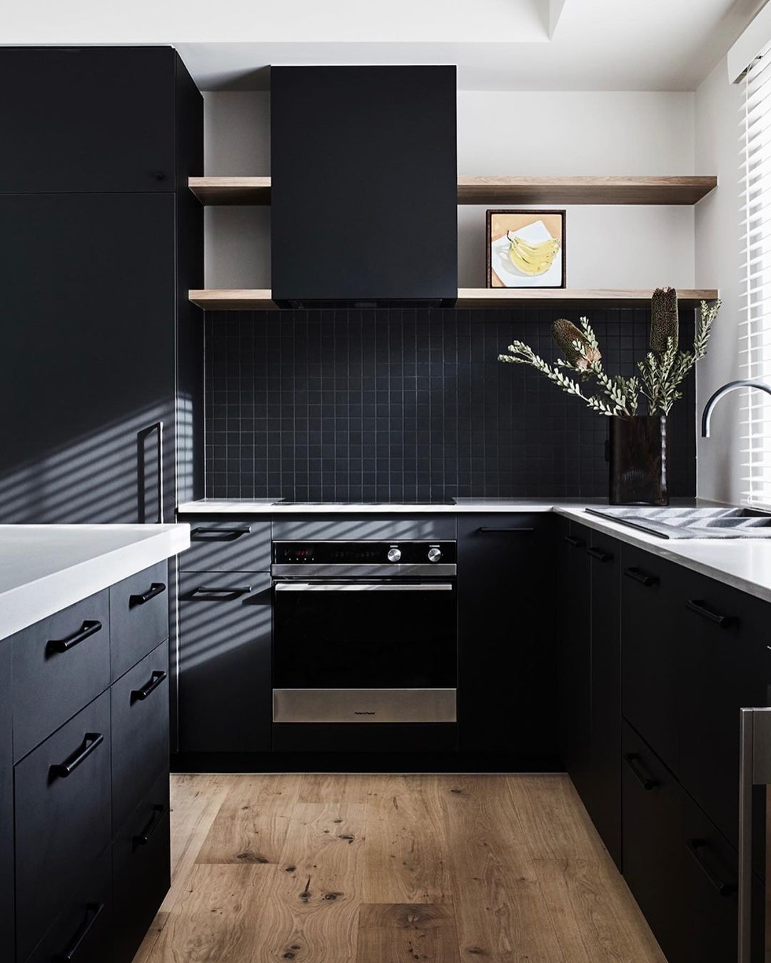 Black Is A Noble Color- Great in Kitchen Cabinets! - hotcrochet .com