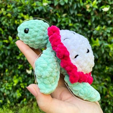 free-crochet-strawberry-turtle-amigurumi-pdf-pattern