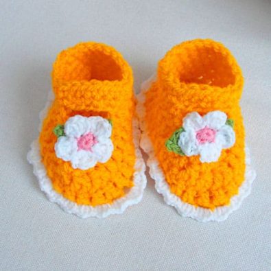 swiss-coffee-baby-booties-free-pattern