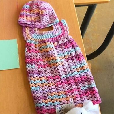 colourful-crochet-dress-for-baby-girl-free-pattern