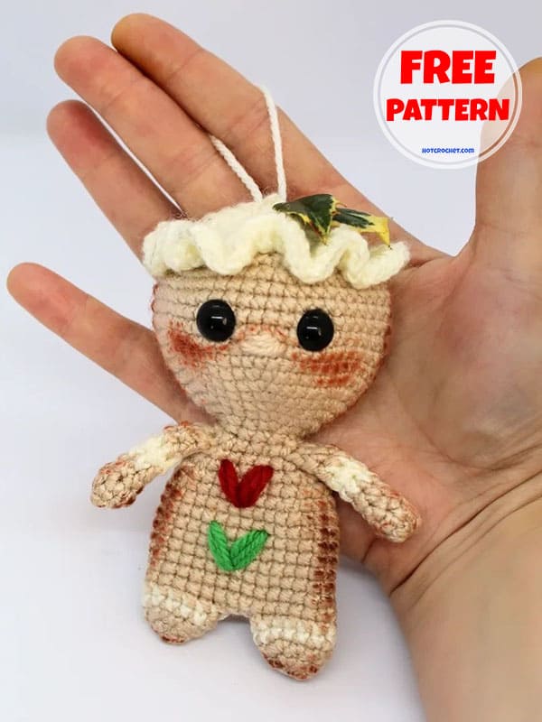 Free Amigurumi Gingerbread Man Crochet Pattern (2)