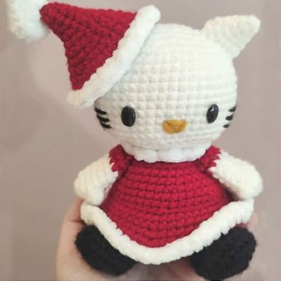 free-xmas-hello-kitty-crochet-pattern