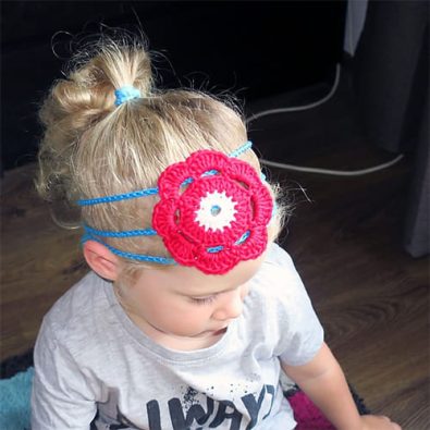 free-crochet-headbands-with-flowers-pattern