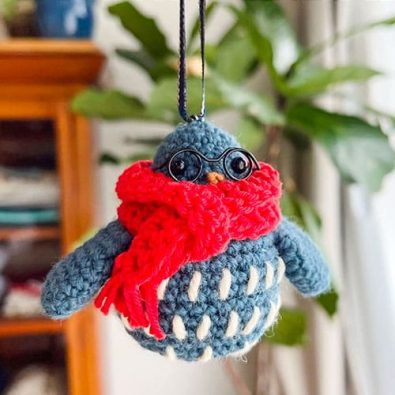 free-crochet-pigeon-ornament-pdf-pattern