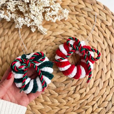 free-crochet-xmas-wreath-pattern