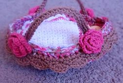 cute-baby-doll-free-crochet-moses-basket-pattern-pdf