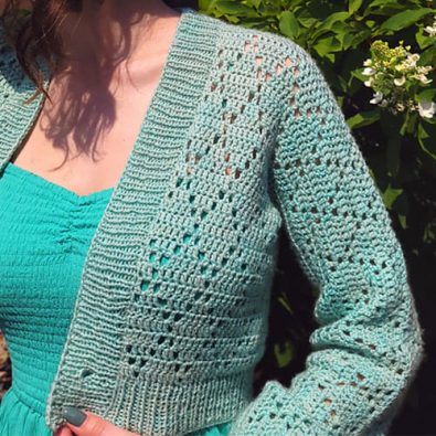 filet-diamond-crochet-cropped-cardigan-free-pattern