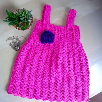 pink-free-crochet-baby-dress-0-3-months-pattern-pdf