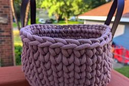 purple-chunky-crochet-basket-free-pattern-pdf