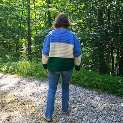 v-neck-crochet-oversized-sweater-free-pattern