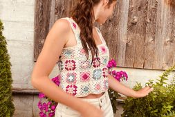 free-granny-square-crochet-crop-top-pattern